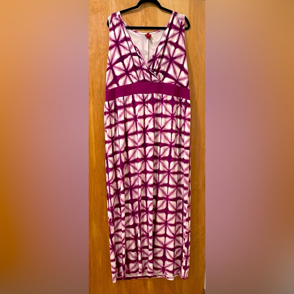 Elegant Purple and White Women's Dress